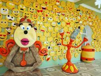 Музей смайликов Крым